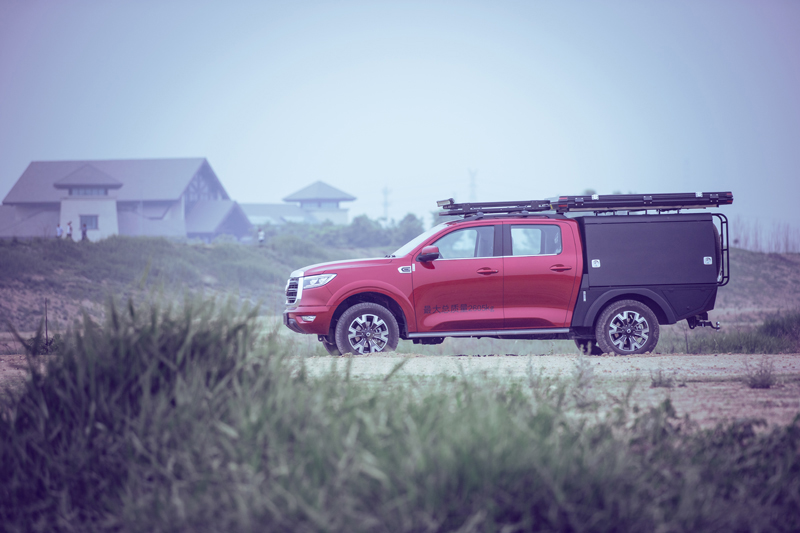 長(zhǎng)城炮宿營(yíng)車首次亮相上海房車展 長(zhǎng)城炮宿營(yíng)車首次亮相上海房車展