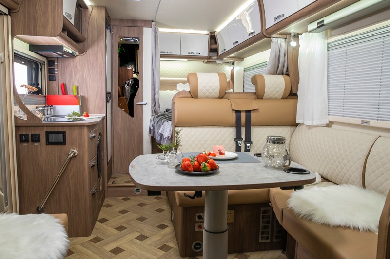 這些房車，上藍牌C本可以開