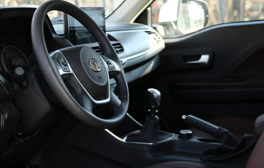 分時(shí)四驅(qū)、超大空間、一代經(jīng)典——風(fēng)駿C7！