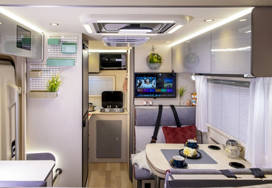 這個展會能試駕自由炮 房車？